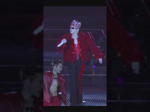 G-Dragon - POWER I 직캠 | 지드래곤 콘서트 WORLD TOUR '&Uuml;bermensch' 250329 #gdragon #power