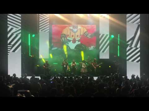 Parimpampum con CLARA SERINA e DOUGLAS MEAKIN ad Etnacomics 2017 #EC7 - Jeeg