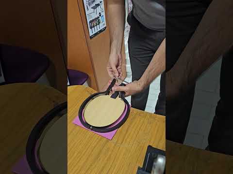 Table tennis rubber cutting tool