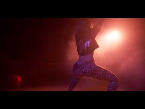 Lexy Panterra Twerking in Freestyle
