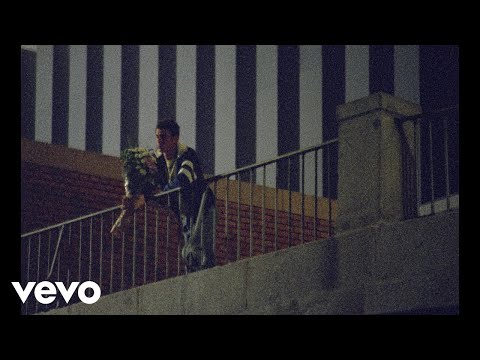 Arón Piper - Flores (Official)