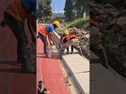 pemasangan tutup draenase di ru4s jalan ciater subang #kdmsociety