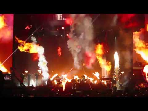 Live And Let Die - Paul McCartney (Montreal 2025 1st night)