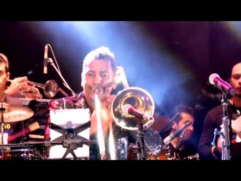 Alberto Barros - Amores Como el Nuestro