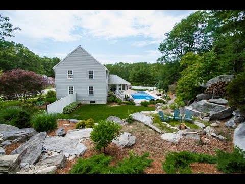 26 Londonderry Way, Uxbridge, MA
