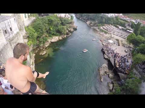 salto dal ponte di Mostar Bosnia 31/07/19