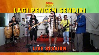 Download lagu Alvons Freedom - Lagi Pengen Sendiri (Live Session) mp3 Download lagu Alvons Freedom - Lagi Pengen Sendiri (Live Session) mp3