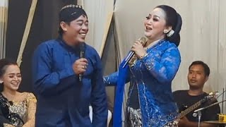 Download lagu Terbaru cak komet dagelan cerdas ft Lusi Brahman pancen lucu tenan mp3