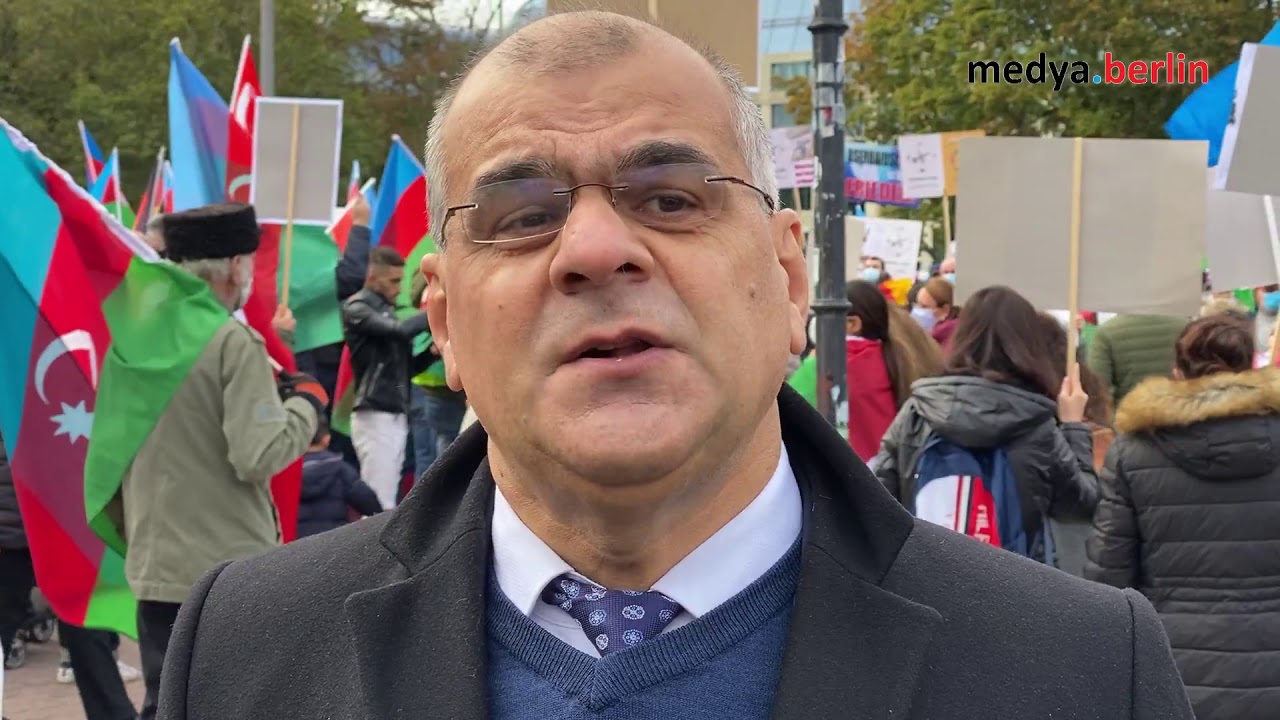 Berlin'de  Azerbaycan’a Destek Mitingi