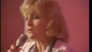 Nicole Croisille   Parlez moi de lui