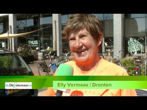 Maandelijkse kofferbakmarkt op het Meerpaalplein in Dronten Maandelijkse kofferbakmarkt op het Meerpaalplein in Dronten