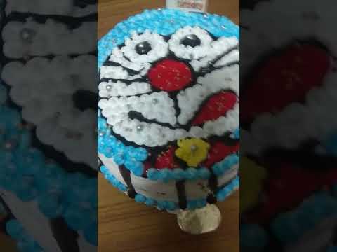Spider-Man cake or Doraemon cake