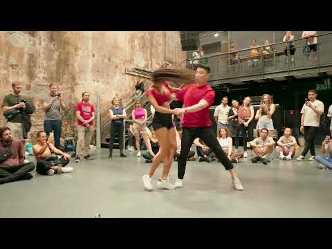 Mario Baro & Mayinbito - De 0 a 100 / Xi & Alina Bachata Demo @ Ritmo Berlin 2024