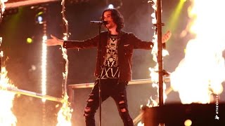 Frank Lakoudis Sings Sweet Child O&#39; Mine | The Voice Australia 2014