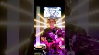 Download lagu DJ PERI SANJUNGAN RAJA ( Dugem Nyesek ) mp3