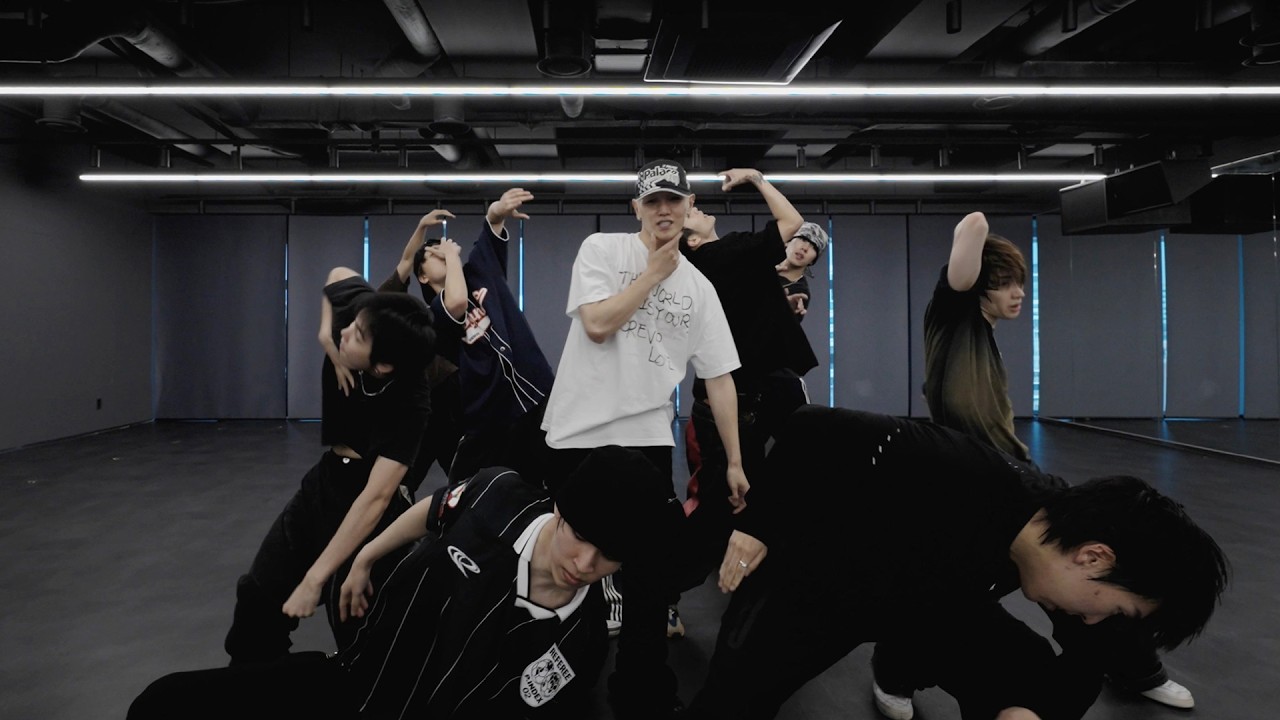 TAEYONG 태용 'Hot' Dance Practice