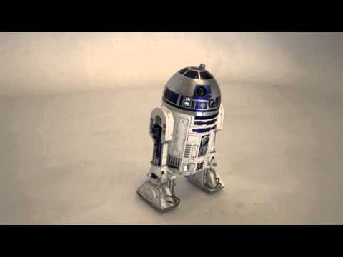 Star Wars R2-D2 (CG) Hand-held!
