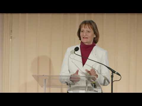 Szöllőssy Gabriella – A Néprajzi Múzeum Könyvtára a művészet és kutatás szolgálatában