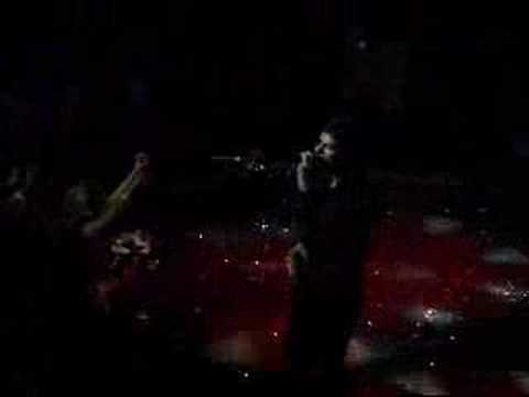 Mladen Krstajic singt