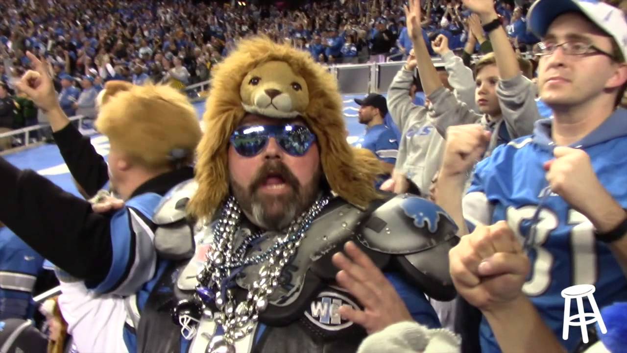 Big Cat, Super Fan, and Detriot Don watch the Packers vs Lions game (Hail Mary Game)