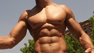 Training Secret to Building a Bigger Chest Fast (Big Brandon Carter)