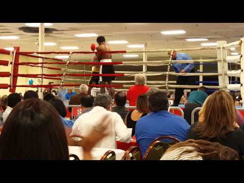Gilbert "El Guero" Venegas Jr. VS. Willie "No Joke" Miller Round 3