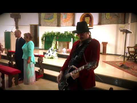 Marcha nupcial en la Iglesia con guitarra rock / Victor de Andres