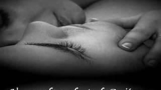 voy a comerte el corazon a besos