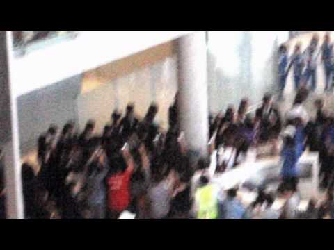 [FANCAM] 110428 HOMIN @ Suwannabhumi Airport