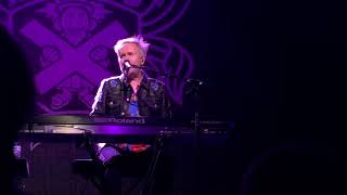 Howard Jones Live: Everlasting Love