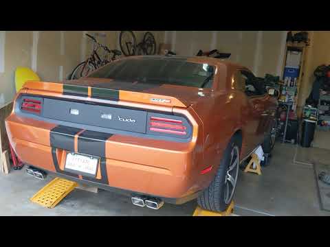 2011 Dodge Challenger SRT8 392 HEMI -  Borla ATAK exhaust - first cold start after installation