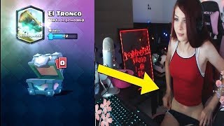 Hot girls sexiest Twitch fails 2018 clash royale