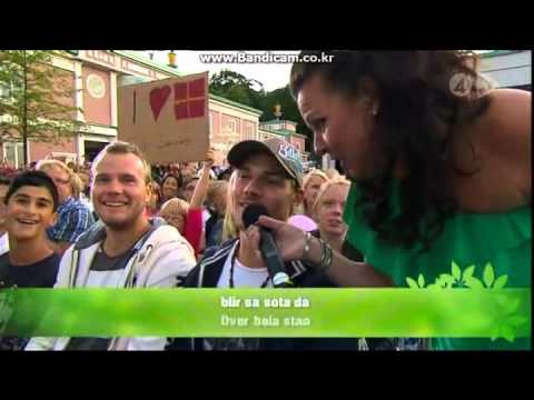 Lotta Engberg - Vilken harlig dag (Live @ Lotta På Liseberg 2011)