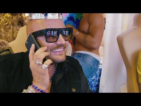 Jonas mörkar party för Tony  - Camping Queens (Sjuan)