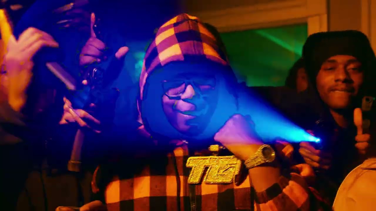 Vonoff1700  - Bread Winner (Official Video)