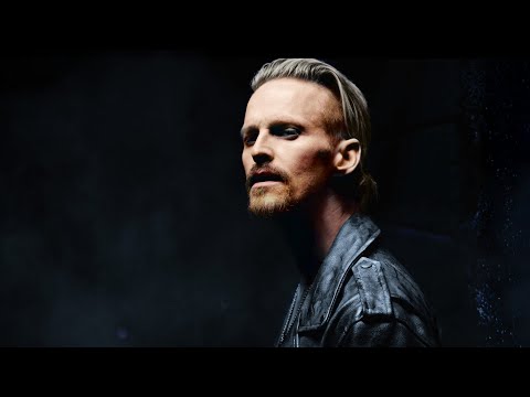 Black Velvet (Dark Version)