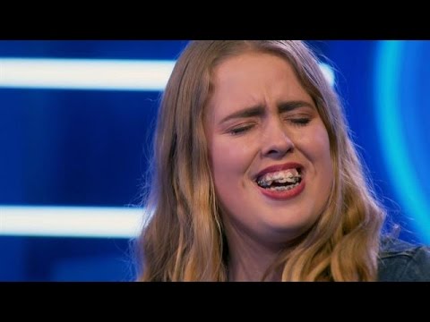 Denisa kan wat zanglessen gebruiken - IDOLS