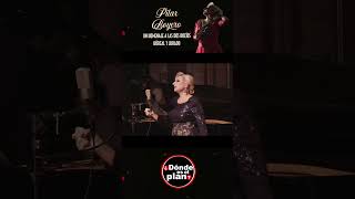 Rocío Dúrcal y Rocío Jurado en la voz de Pilar Boyero, a piano en el Teatro Varsovia