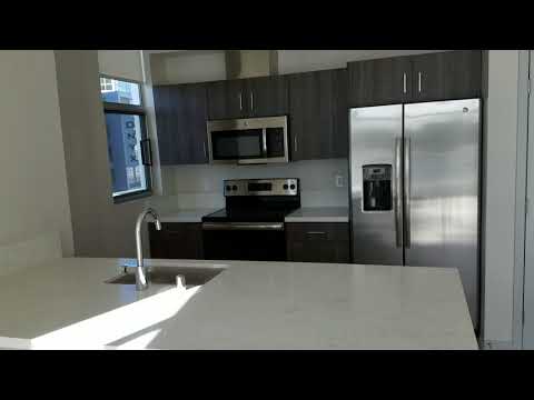 Downtown Los Angeles Apartment Tour E on Grand 418