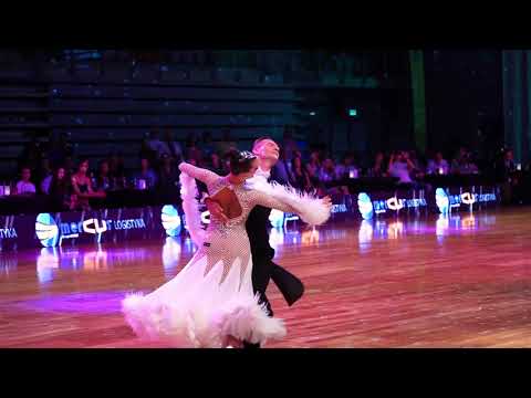Piotr Paszewski & Marta Mozdyniewicz - Mistrzostwa Polski FTS w tańcach standardowych 2021 - tango