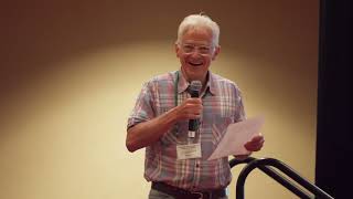 Dean Radin accepts Dinsdale Award
