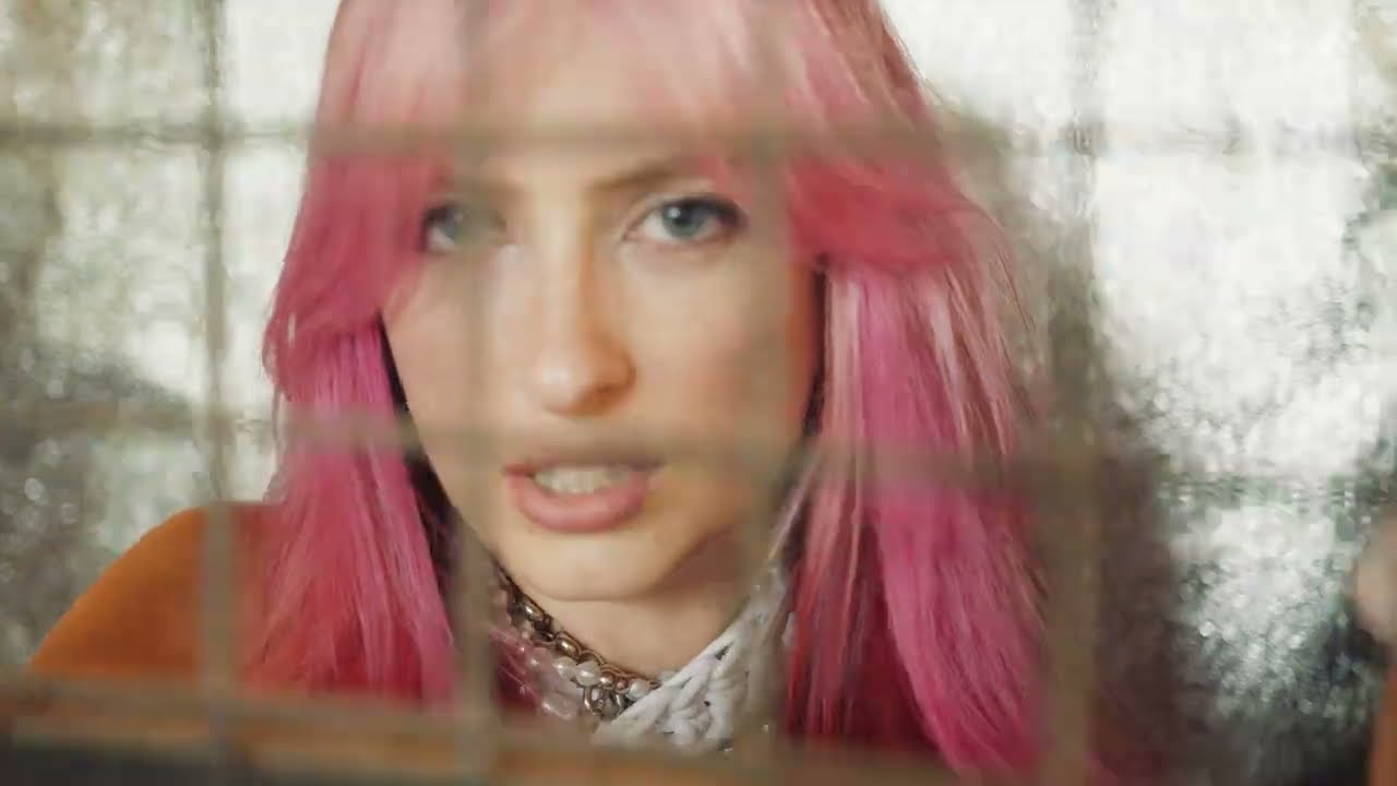  mit dem Titel 'Ootd' / Video ((jetzt ansehen))