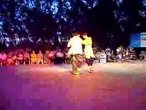 Braulio y Pia la re milonga patio de tango 2008
