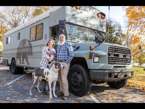 DIY School bus Tiny Home conversion