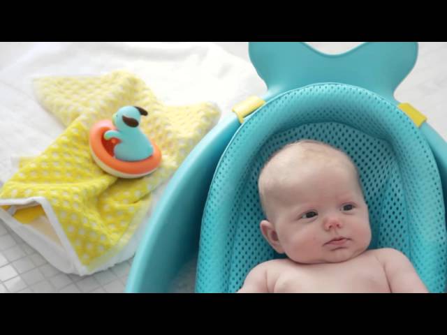 Video Teaser für Skip Hop MOBY Smart Sling™ 3-Stage Baby Tub