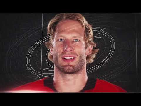 NHL  Jan.01/2022  Carolina Hurricanes - Columbus Blue Jackets