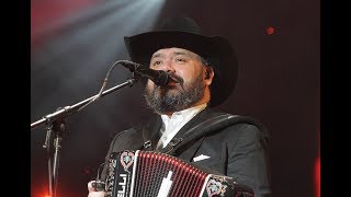 Intocable - Amor Maldito - Vive Latino 2019