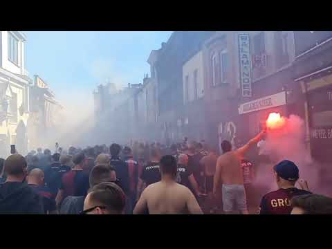 Przemarsz kibiców Pogoni Szczecin na mecz Ligi Konferencji - 9.08.2023. #pogonszczecin #kaagent