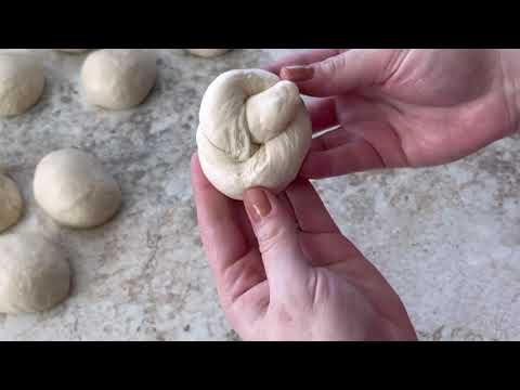 How to Make Garlic knots at Home