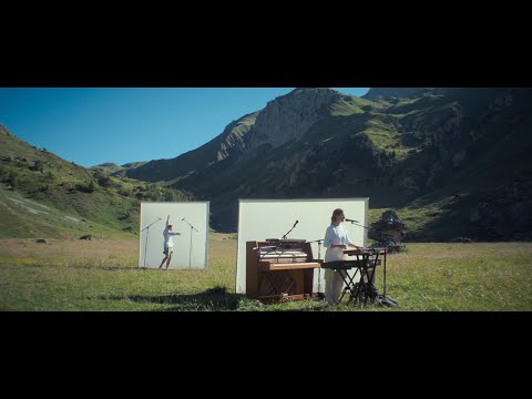 Hania Rani — Hello: live session in the mountains